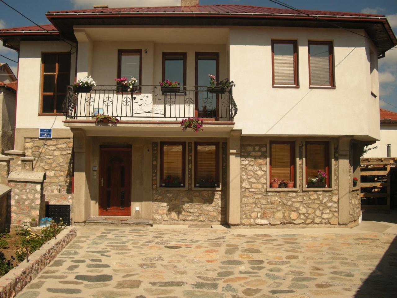 ***Stefani Apartments Kruševo Esterno foto